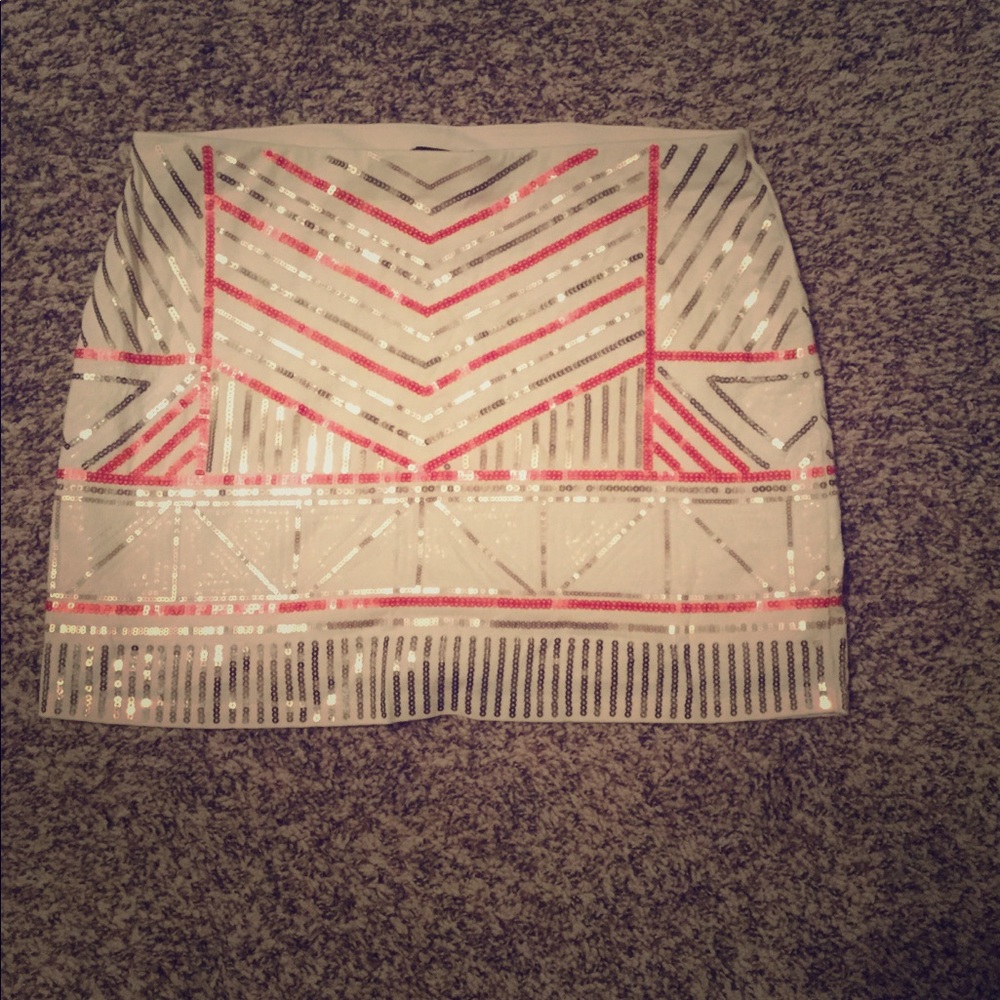 Express mini skirt